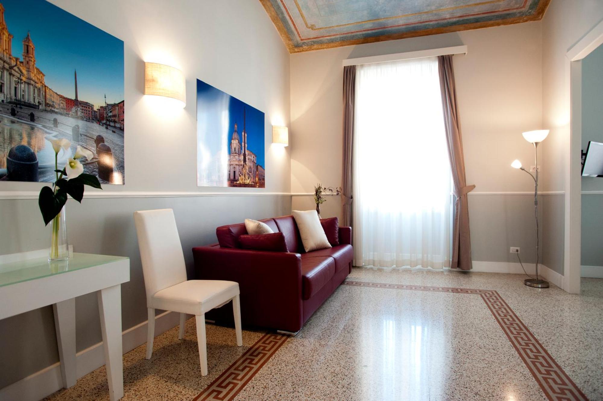 Daplace - La Mongolfiera Rooms In Navona Rome Exterior photo