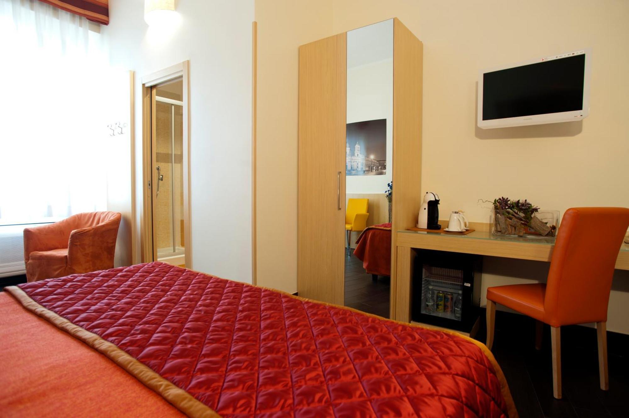 Daplace - La Mongolfiera Rooms In Navona Rome Exterior photo